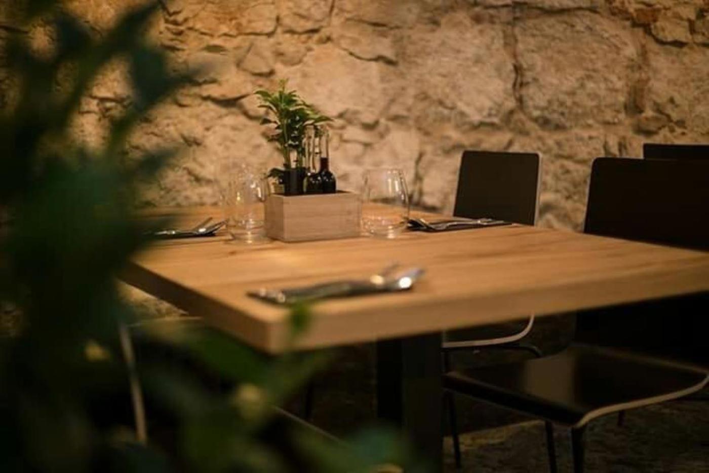 Discover Krakow Apartments - 3 Rakowicka St - Classic Apartments Near Main Station - Netflix 외부 사진
